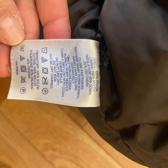 Women's Lands End Down Puffer Vest medium Chocolate Brown Sleeveless Snap Front - Picture 6 of 6